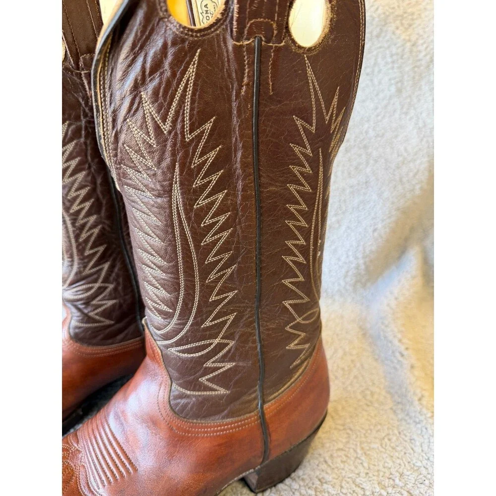 VINTAGE NOCONA Cowboy Boots Mens 9.5D Brown Leather Two Tone Western Rodeo 5016